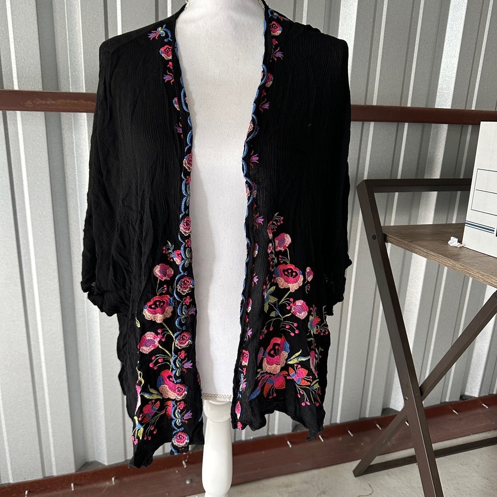 Umgee Black Embroidered Floral Open Cardigan S/M